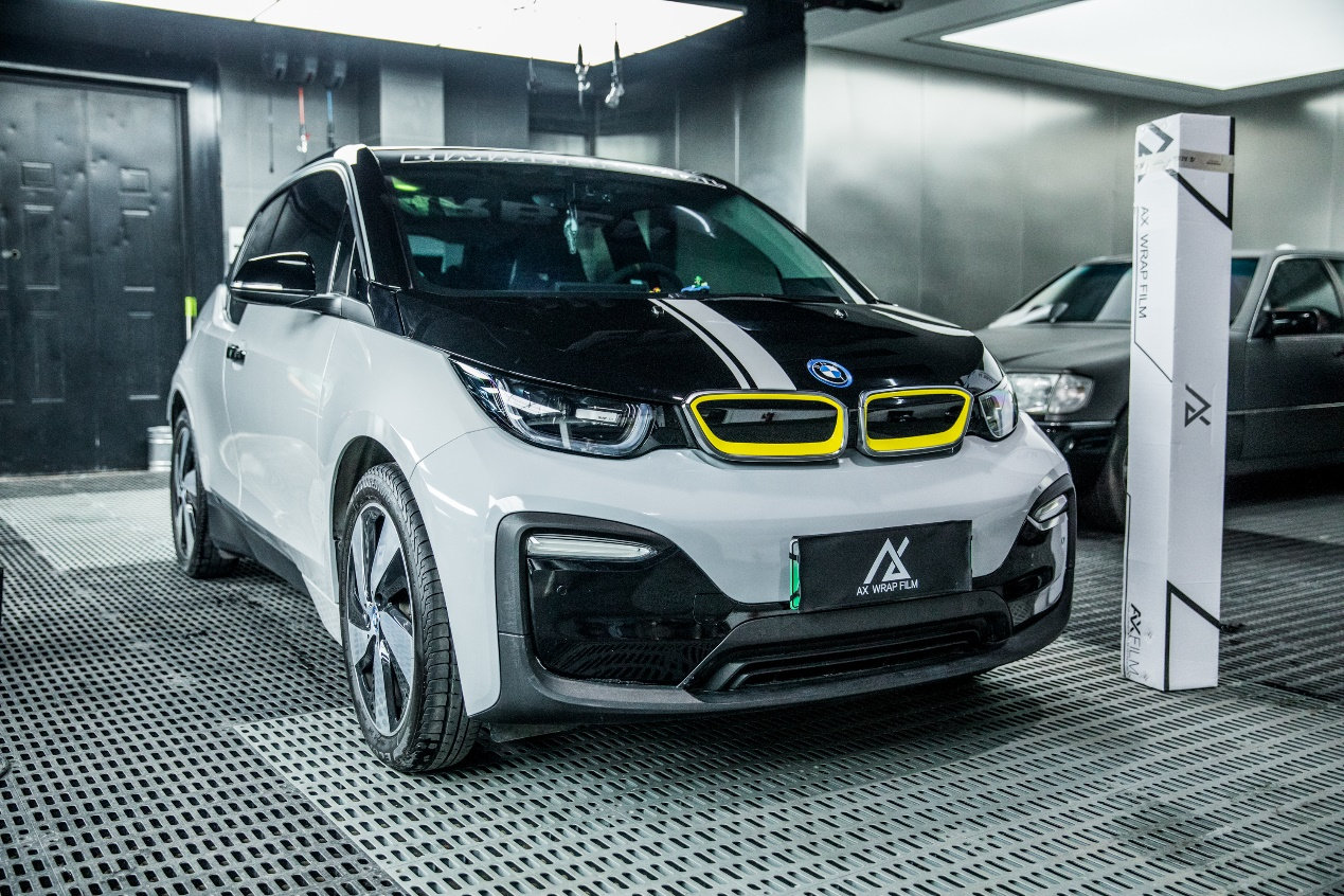 膜呗改色案例宝马i3改色纳多灰科幻感更足了