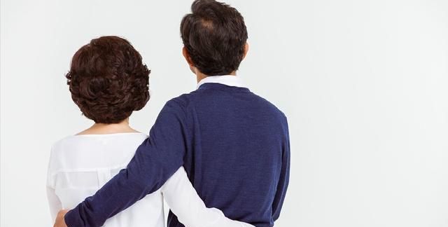 63岁阿姨含泪哭诉:退休后再婚老伴,是我这辈子做过最后悔的事休闲区蓝鸢梦想 - Www.slyday.coM 63岁阿姨含泪哭诉:退休后再婚老伴,是我这辈子做过最后悔的事休闲区蓝鸢梦想 - Www.slyday.coM