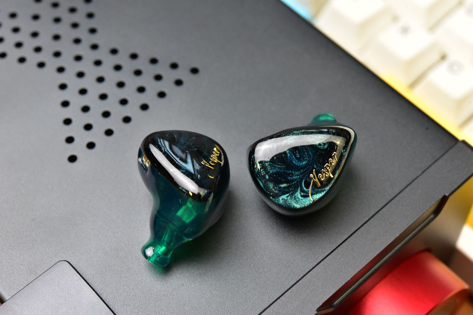 尽显圈铁之韵qoavesper耳机评测