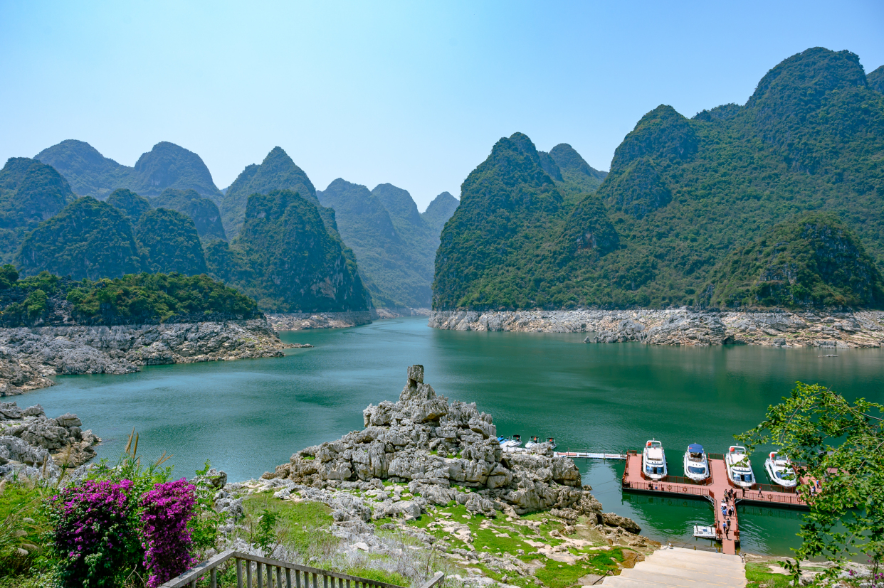 贵州藏着一处秘境,景色可媲美桂林山水,人少景美|贵州|万峰湖|桂林