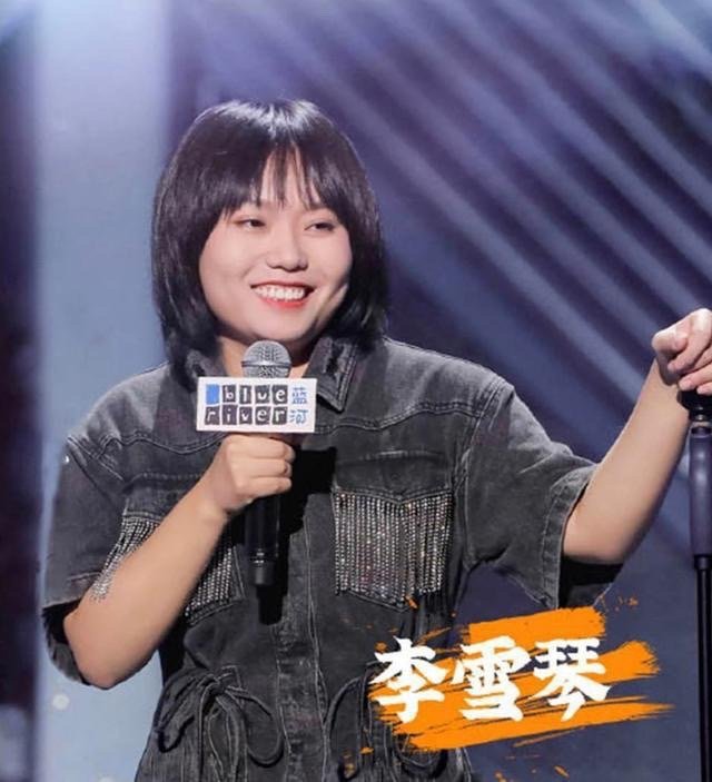 李雪琴智商被车位给侮辱了停车半小时惹笑网友弹幕君是真爱