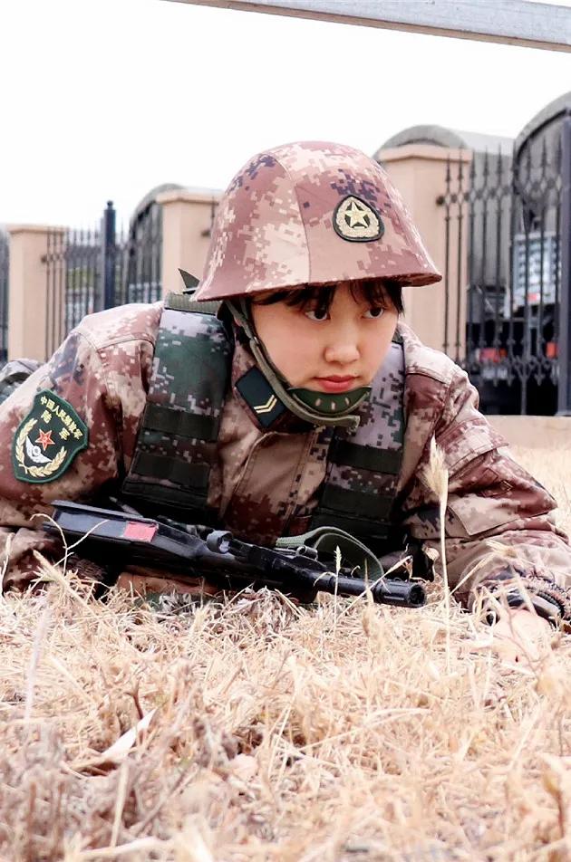 网友:不一样的美,限制了想象|入伍|部队|女兵_新浪新闻
