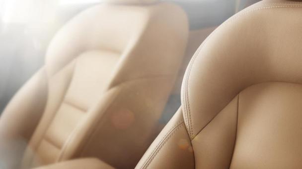 三好少年再出发！吉利博越圆桌派车主嘉年华向快乐启程休闲区蓝鸢梦想 - Www.slyday.coM