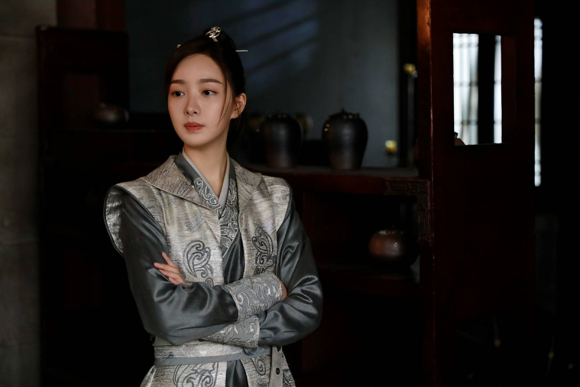 赵尧珂御赐小仵作片场受伤视频流出 发长文回应引热