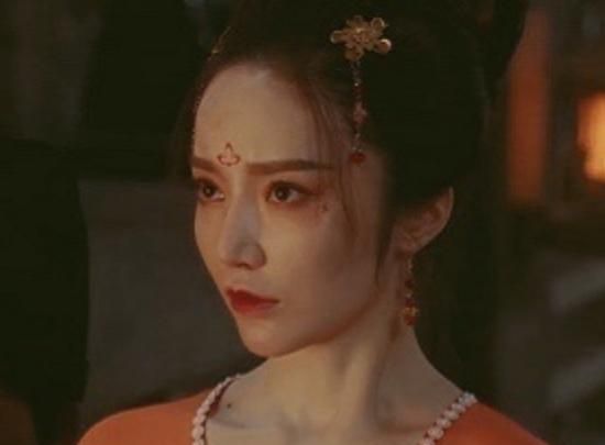 御赐小仵作舞姬是谁演的？扮演者泓萱个人资料背景经历介绍