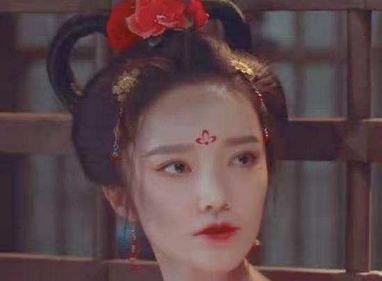 御赐小仵作舞姬是谁演的？扮演者泓萱个人资料背景经历介绍