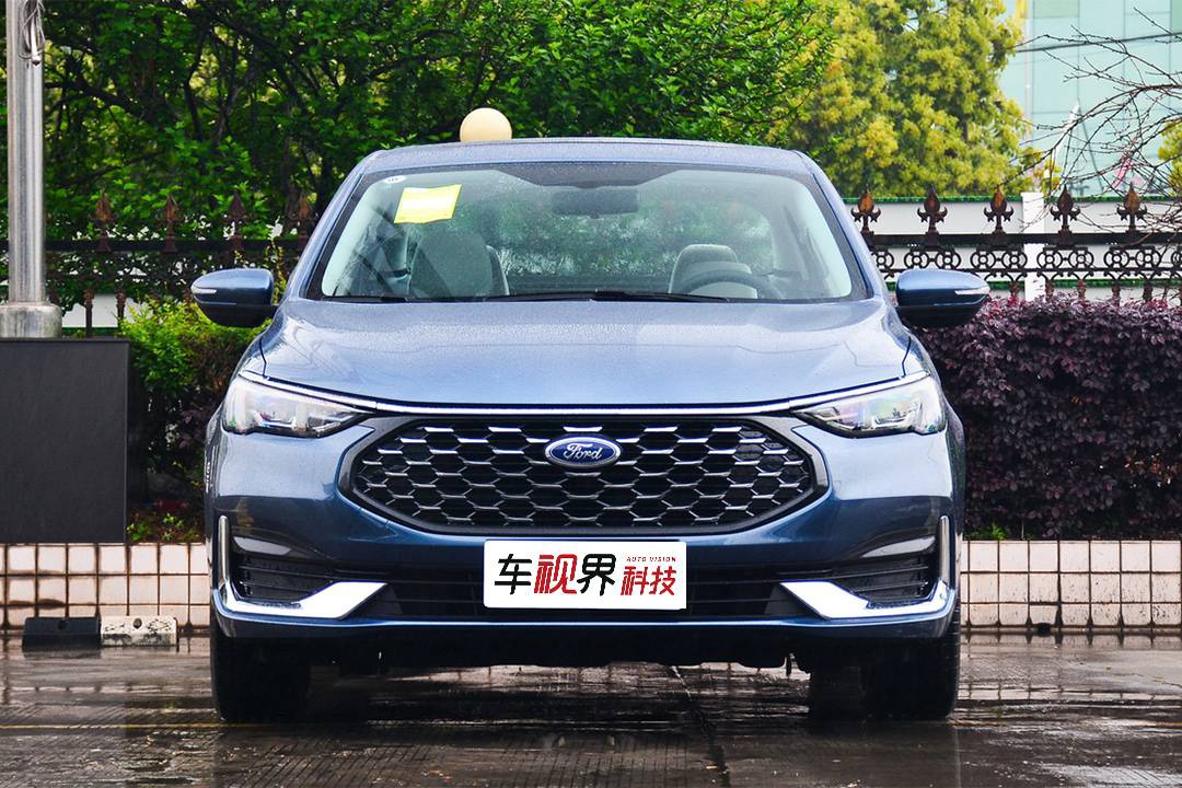 长安福特新一代福睿斯上市全系搭载15l自吸动力