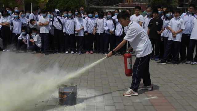 北京市西罗园学校开展防震减灾珍爱生命主题教育活动