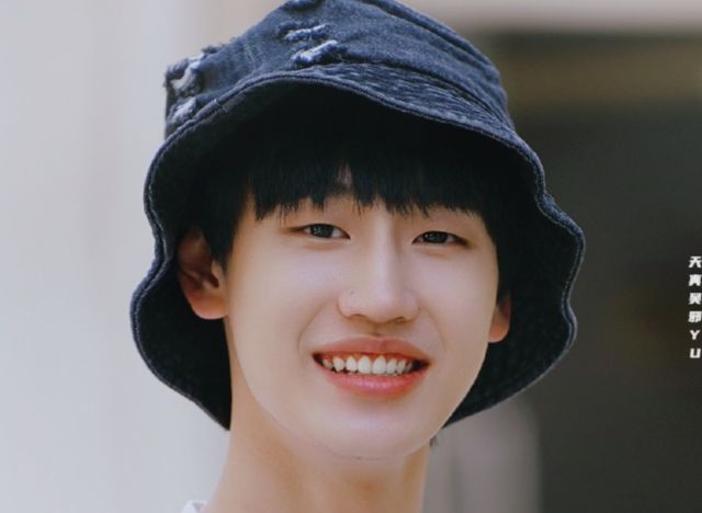 林墨为看工作人员摔倒大笑道歉,INTO1素质频出事,滤镜破碎休闲区蓝鸢梦想 - Www.slyday.coM 林墨为看工作人员摔倒大笑道歉,INTO1素质频出事,滤镜破碎休闲区蓝鸢梦想 - Www.slyday.coM