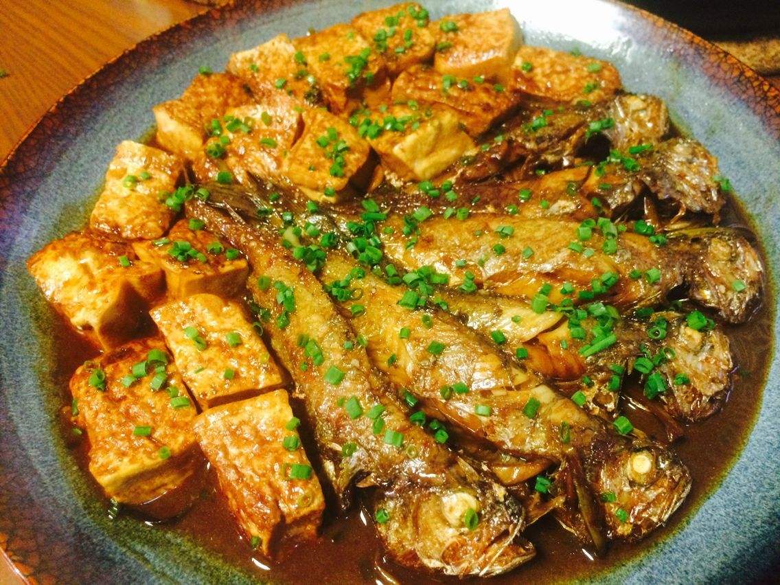 学会这样做小黄鱼烧豆腐,简单易学又营养美味,好吃到汤汁都不剩|小黄