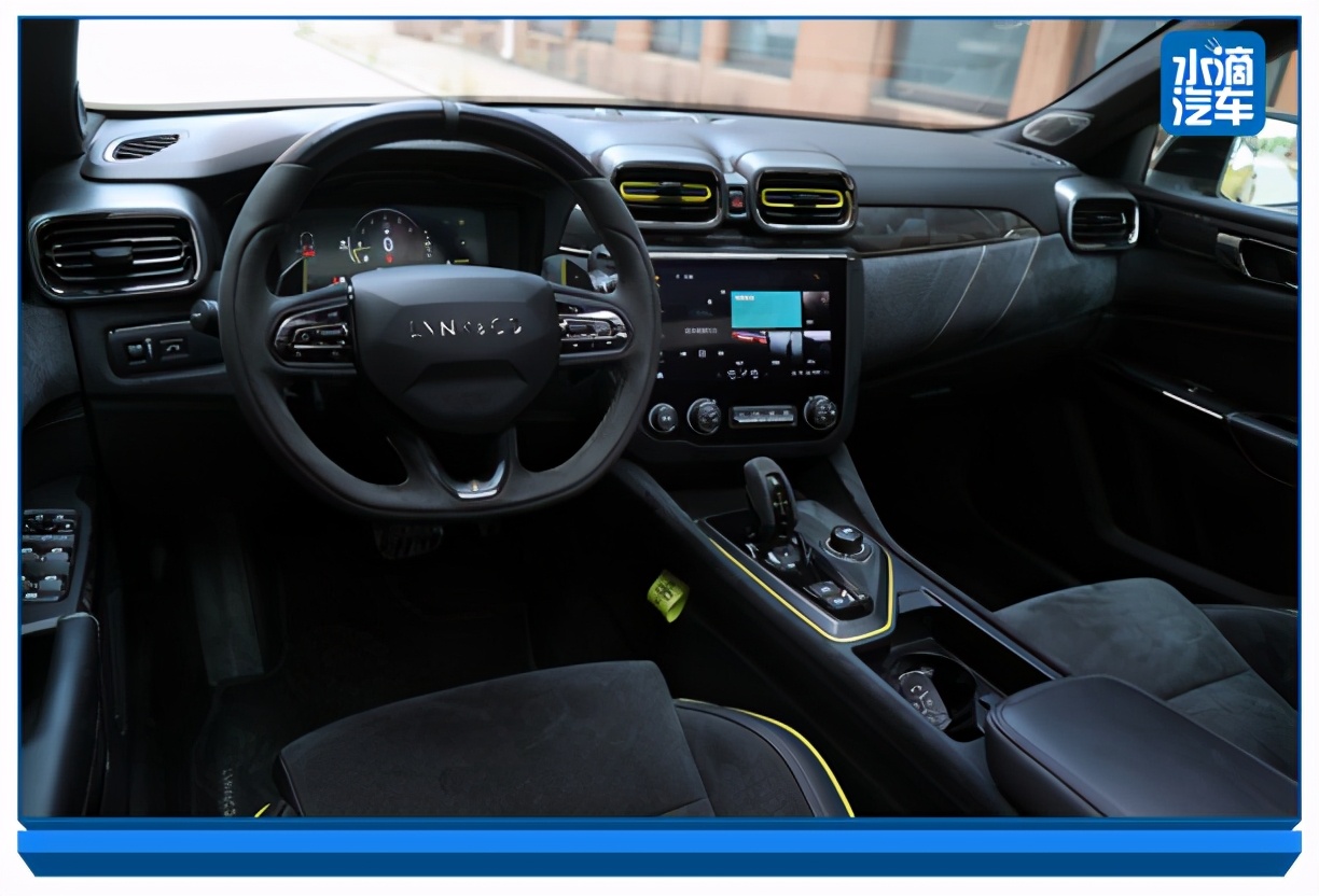 领克03为何成为跑酷青年的挚爱