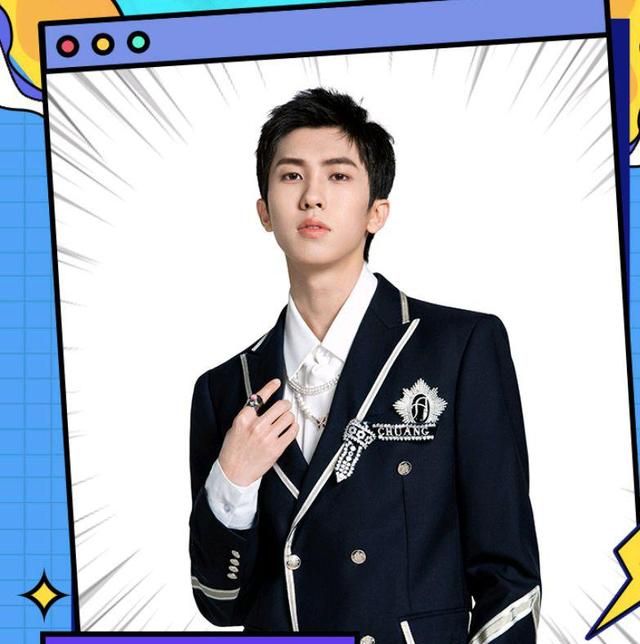 林墨为看到工作人员摔倒大笑道歉!网友：下意识行为看出人品休闲区蓝鸢梦想 - Www.slyday.coM