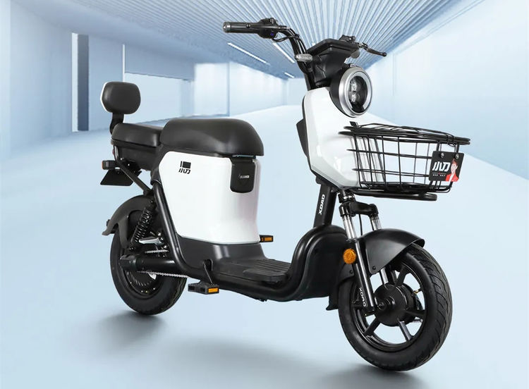 知道的是新国标电动车都是配备的48v电池,而主流的电池型号有48v12ah