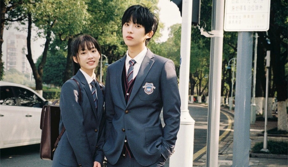 捧红一众流量明星的欢瑞世纪,是如何将一手好牌打烂的?