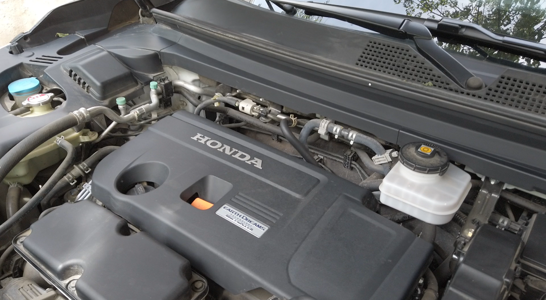 0t发动机的370turbo车型,发动机可输出的最大功率200kw,最大扭矩370n