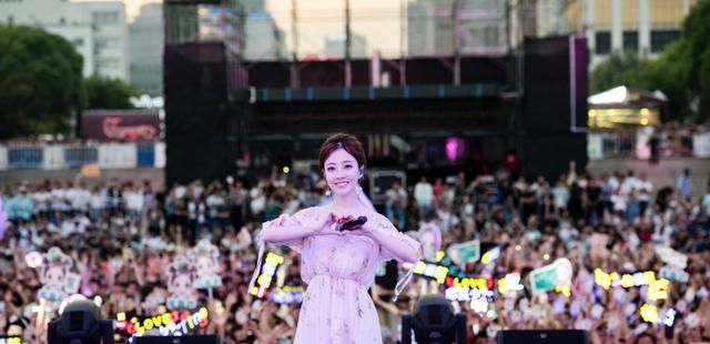 甜歌排行_怀念六大“甜歌皇后”,以及她们的甜歌年代