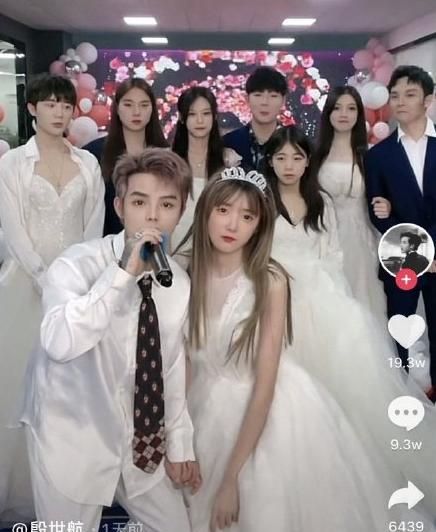 殷世航被封号后发长文告别称自己很简单为逗粉丝开心扮小丑