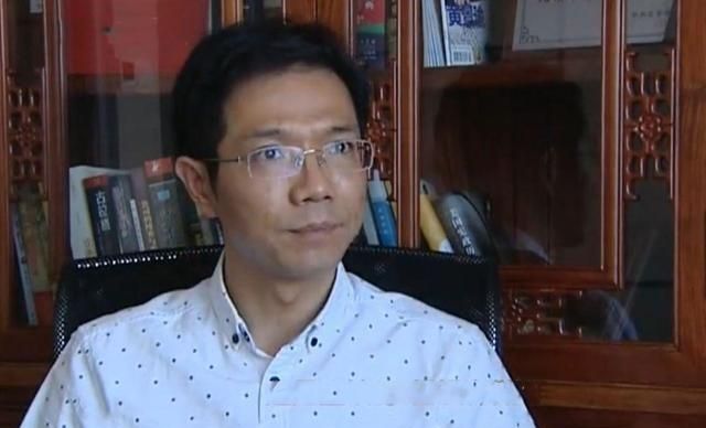 李圣坚持正义反被威胁有人故意拉拢媒体