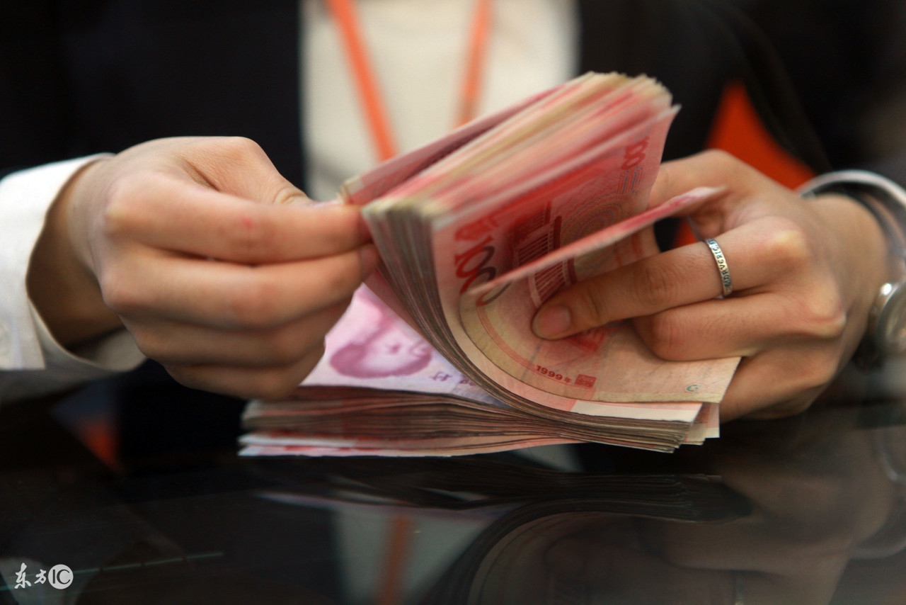 5月底10天内财运亨通,麻袋装钞票,点钞机数钱,大富特富3生肖|生肖