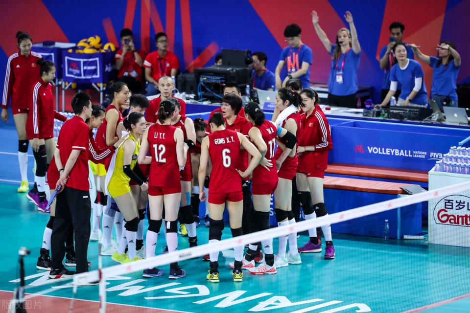 中国女排二队首发7仙女预测!接应位置最有看点,郎平会让谁主打