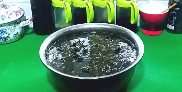 大听雨教你做清香四溢的乌叶水乌饭乌饭粑粑