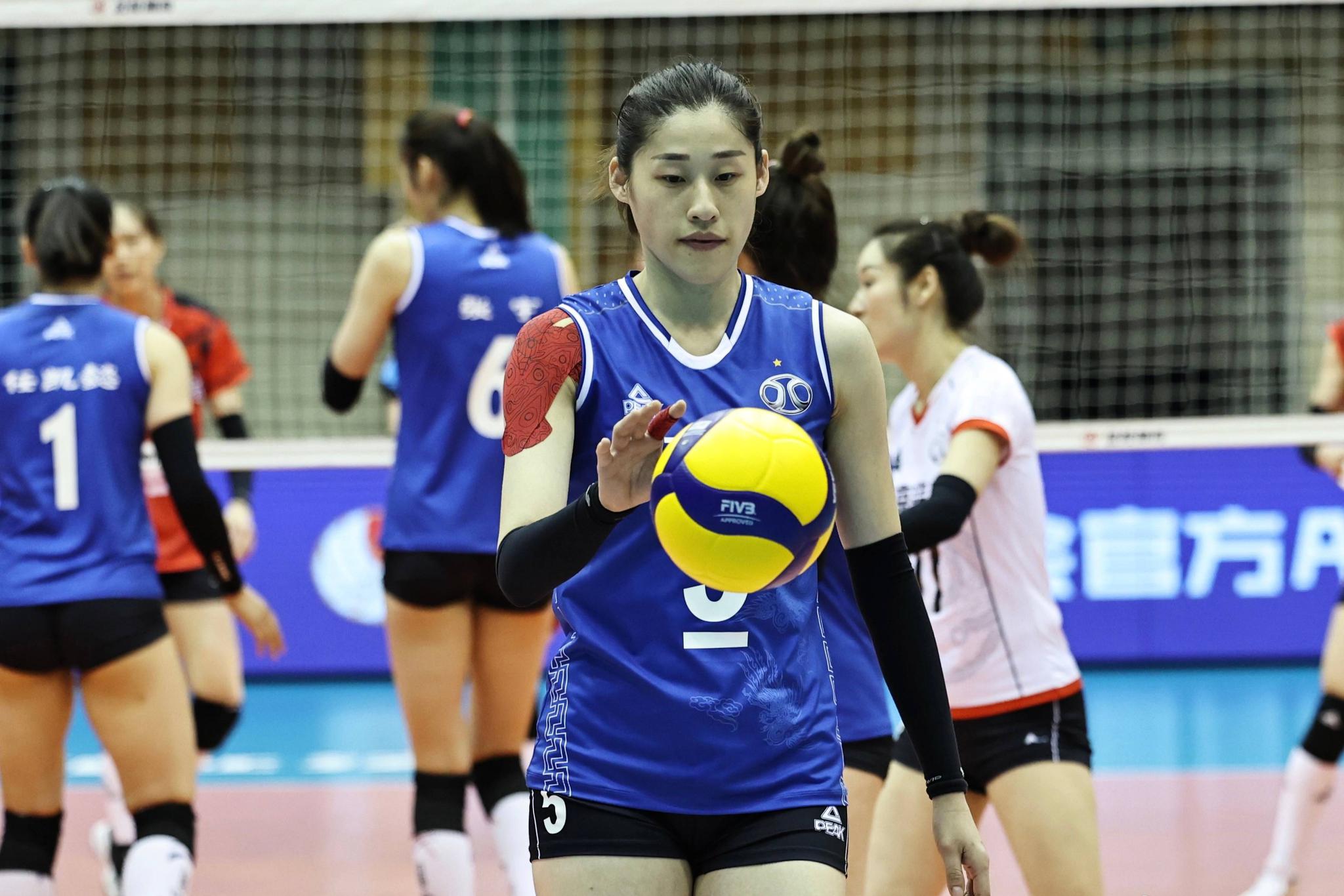 刘晓彤哭着结束全运会北京女排下滑8个名次郑益昕助母队上位