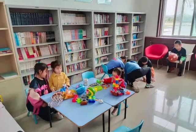 社区儿童之家呵护孩子成长