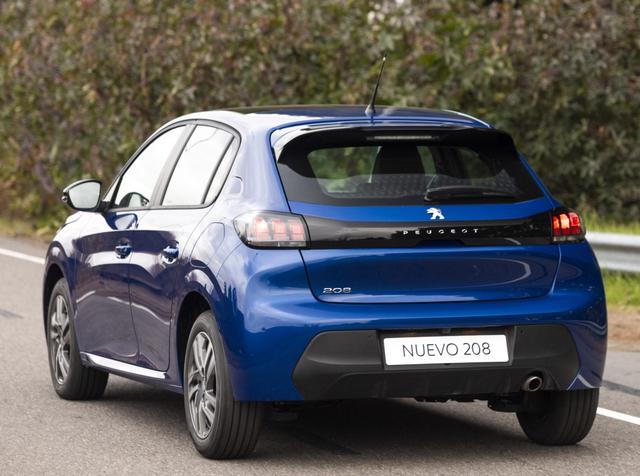 标致208国内路试,颜值比飞度高,配1.2t三缸引擎还有机会么?