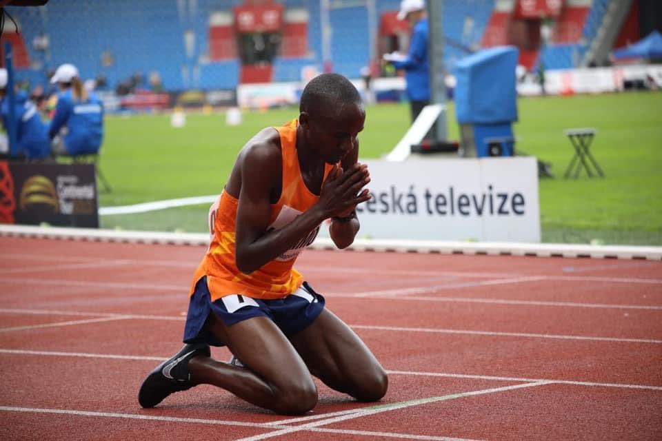 作为世界纪录保持者,切普特盖力求夺得5000米和10000米双金,39岁老将