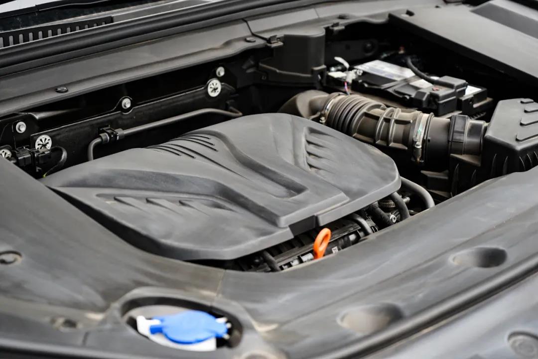 20万级合资车劲敌？摩卡对比CR-V、<a class=