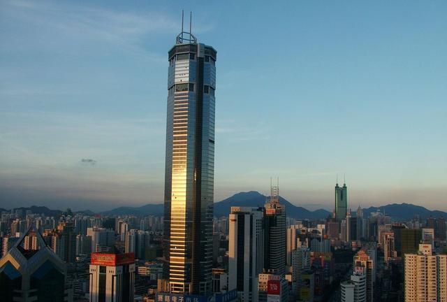 赛格大厦怎么啦|赛格大厦|大厦|赛格广场_新浪新闻