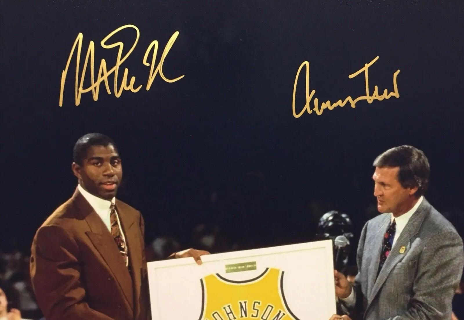 美媒认为杰里韦斯特比詹姆斯更适合作为湖人排名前五的重要人物