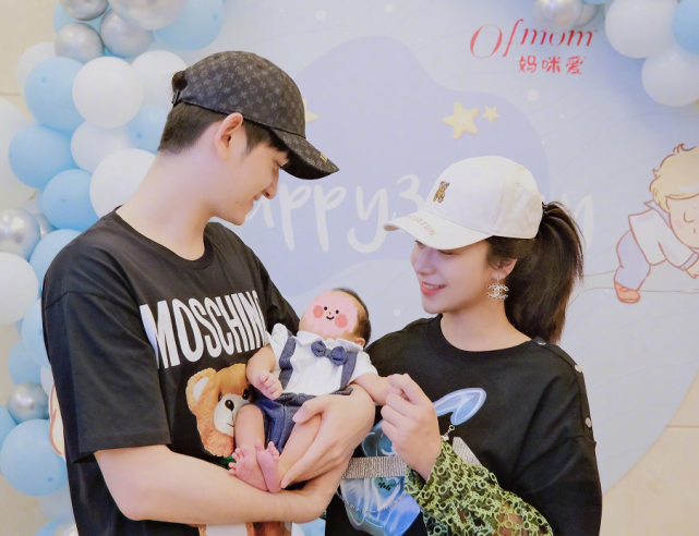 520:王彦霖官宣婚讯麦迪娜怀二胎,2人公布恋情多人拍毕业照