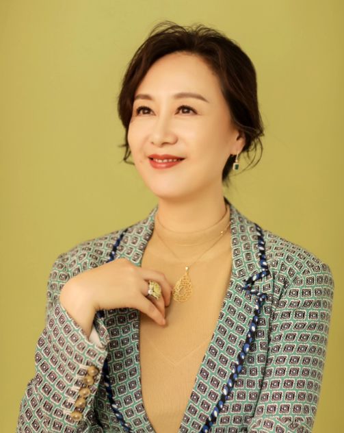 继小舍得之后老小三蔡菊英又在新剧走红颜值变化最大