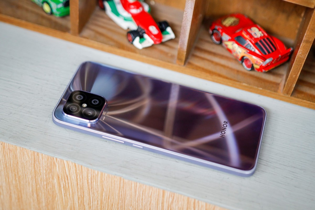 荣耀play5上手评测:预期之外的升级,亮点颇多!__财经头条