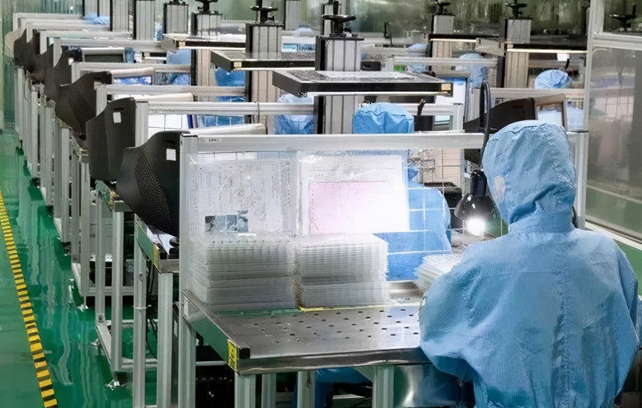 中国一座江南小镇，诞生出世界级光学巨头，独占全球33%的市场__财经头条