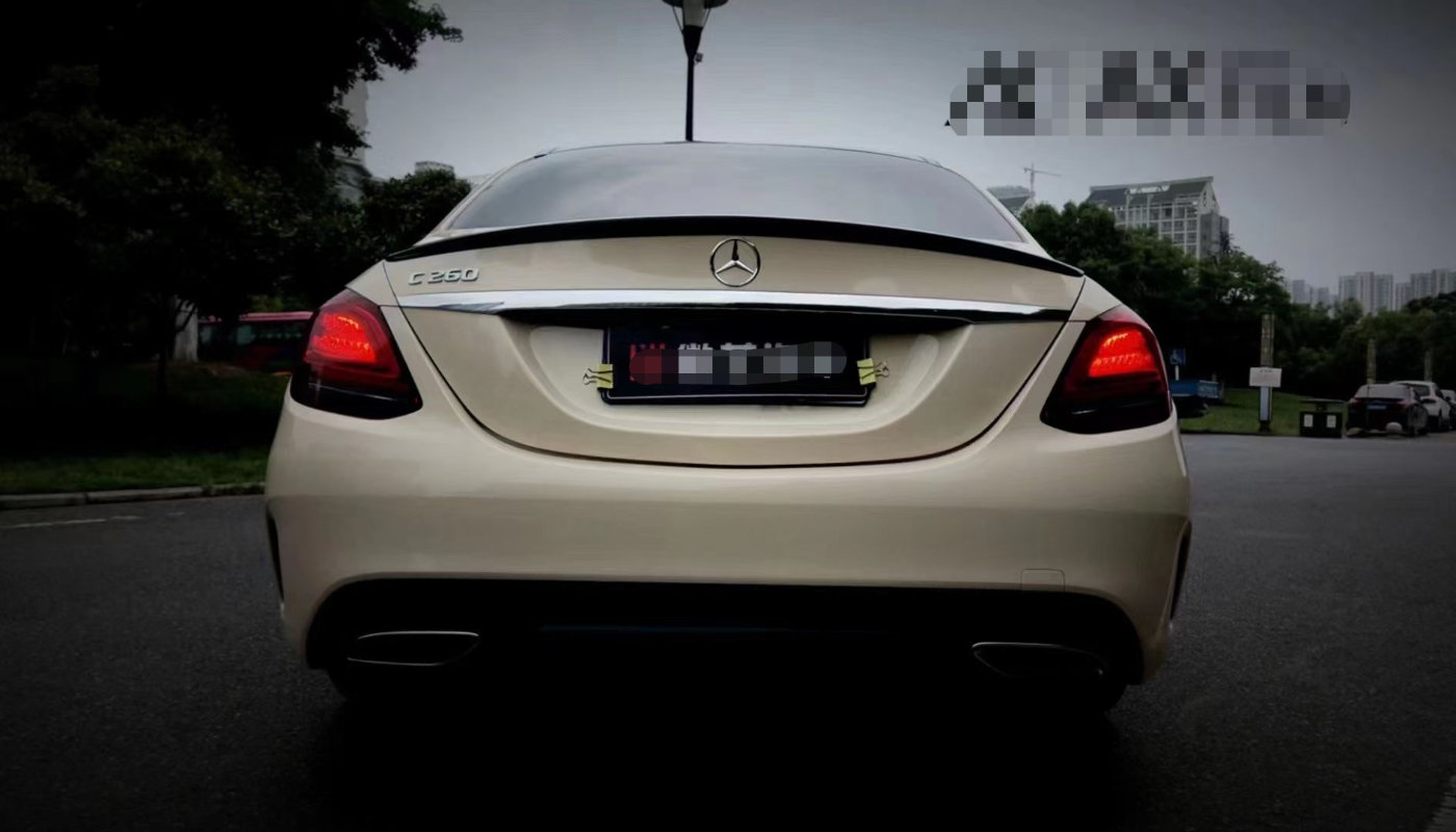 膜呗改色案例:奔驰c260改色撒哈拉黄 风尘仆仆的感觉来了