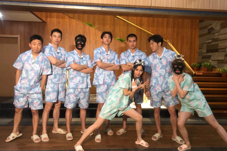 王彦霖领证结婚跑男家族无动态圈内好友刷屏祝福尽显好人缘