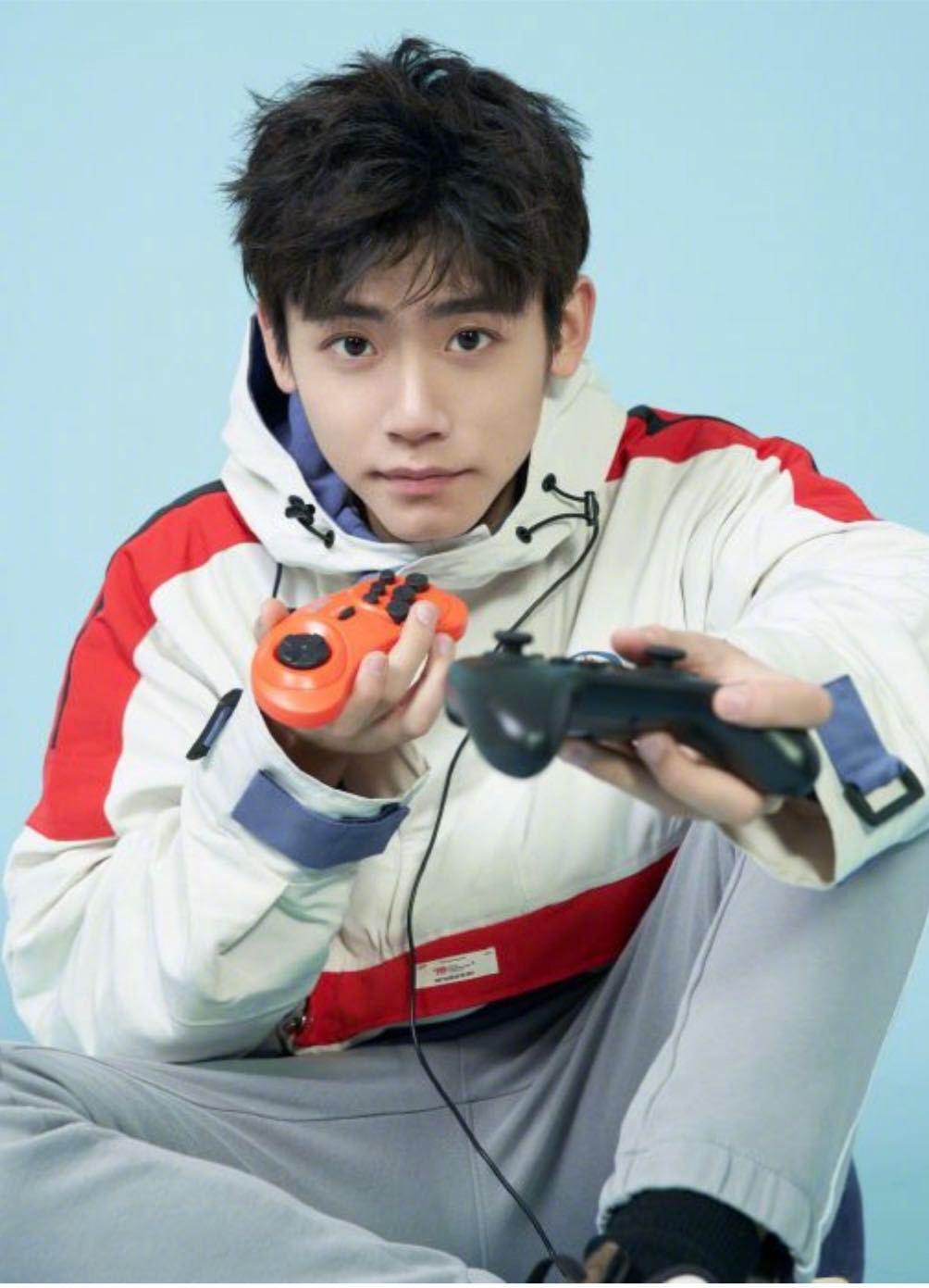 网传巫哲的嚣张已经低调开机了