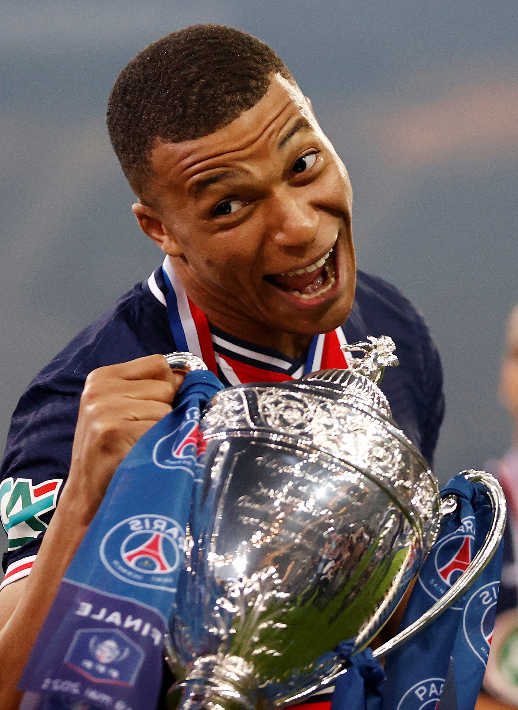 足球法国杯巴黎圣日耳曼夺冠