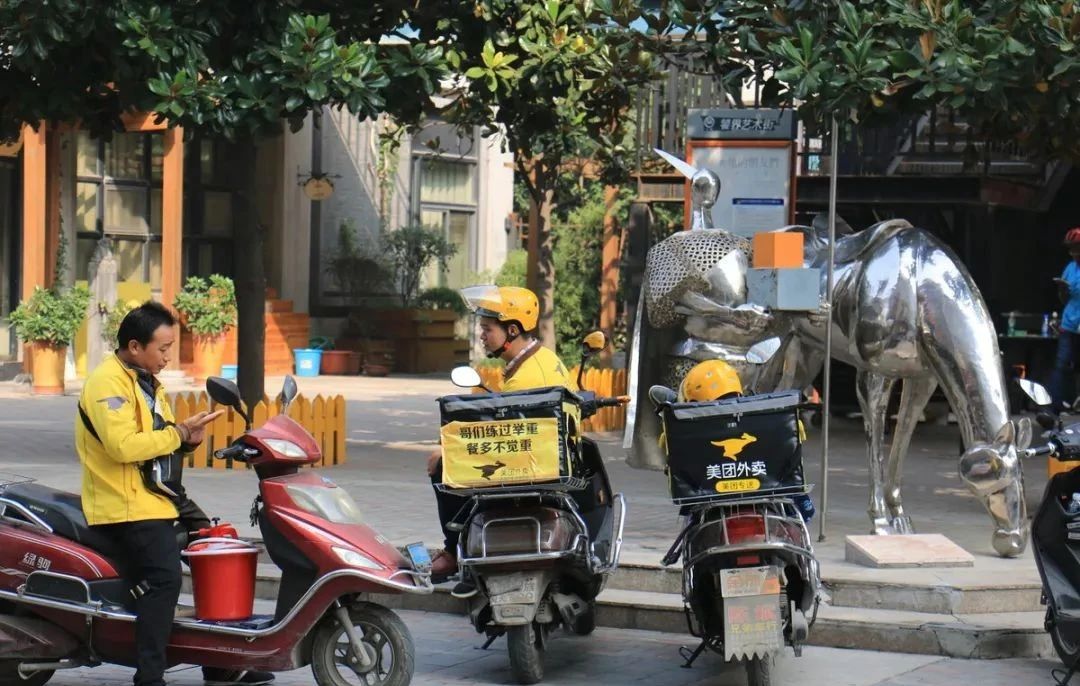 中年人的告白：宁愿工地流汗，去工厂加班，也不建议年轻人送外卖休闲区蓝鸢梦想 - Www.slyday.coM