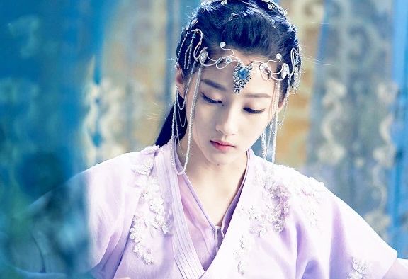 关晓彤的古装造型有喜欢的吗