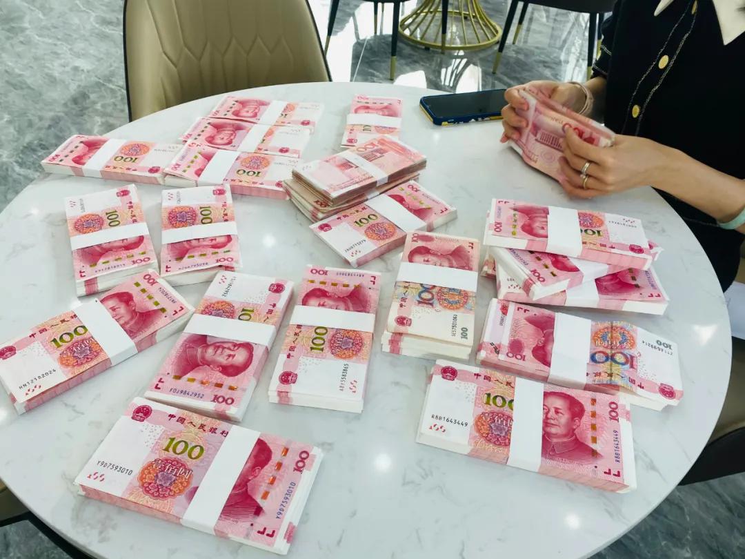 每月瓜分百万奖金,人生有捷径,邀你当销冠!