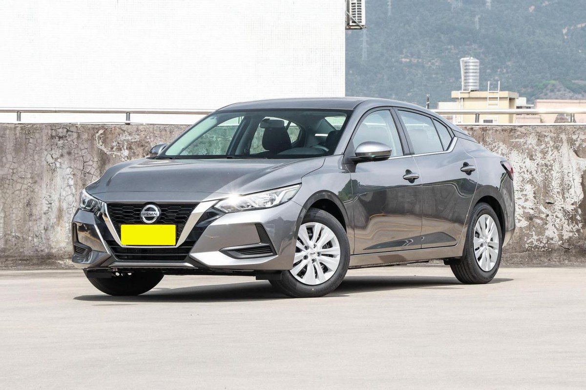 10万左右,中年人买轩逸,年轻人就看这三台车,各个都很运动