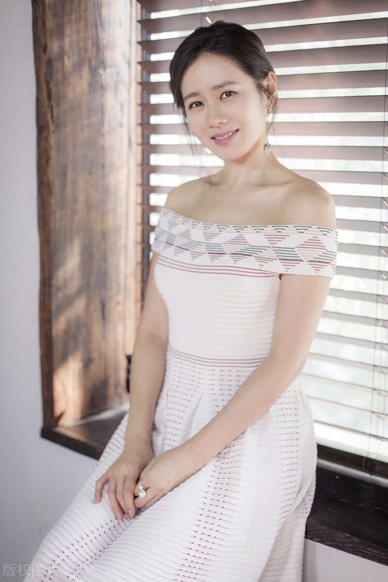 孙艺珍近照,成熟气质,满满的女人味