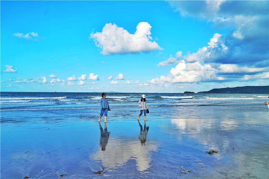 人在大自然中的状态,总是最放松的,基湖沙滩是浙江省舟山群岛最大的