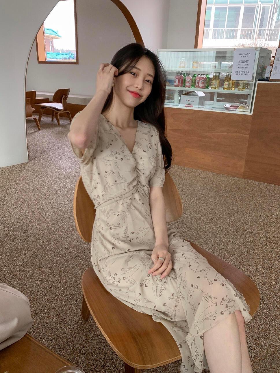 韩国小姐姐ins风春夏日常穿搭