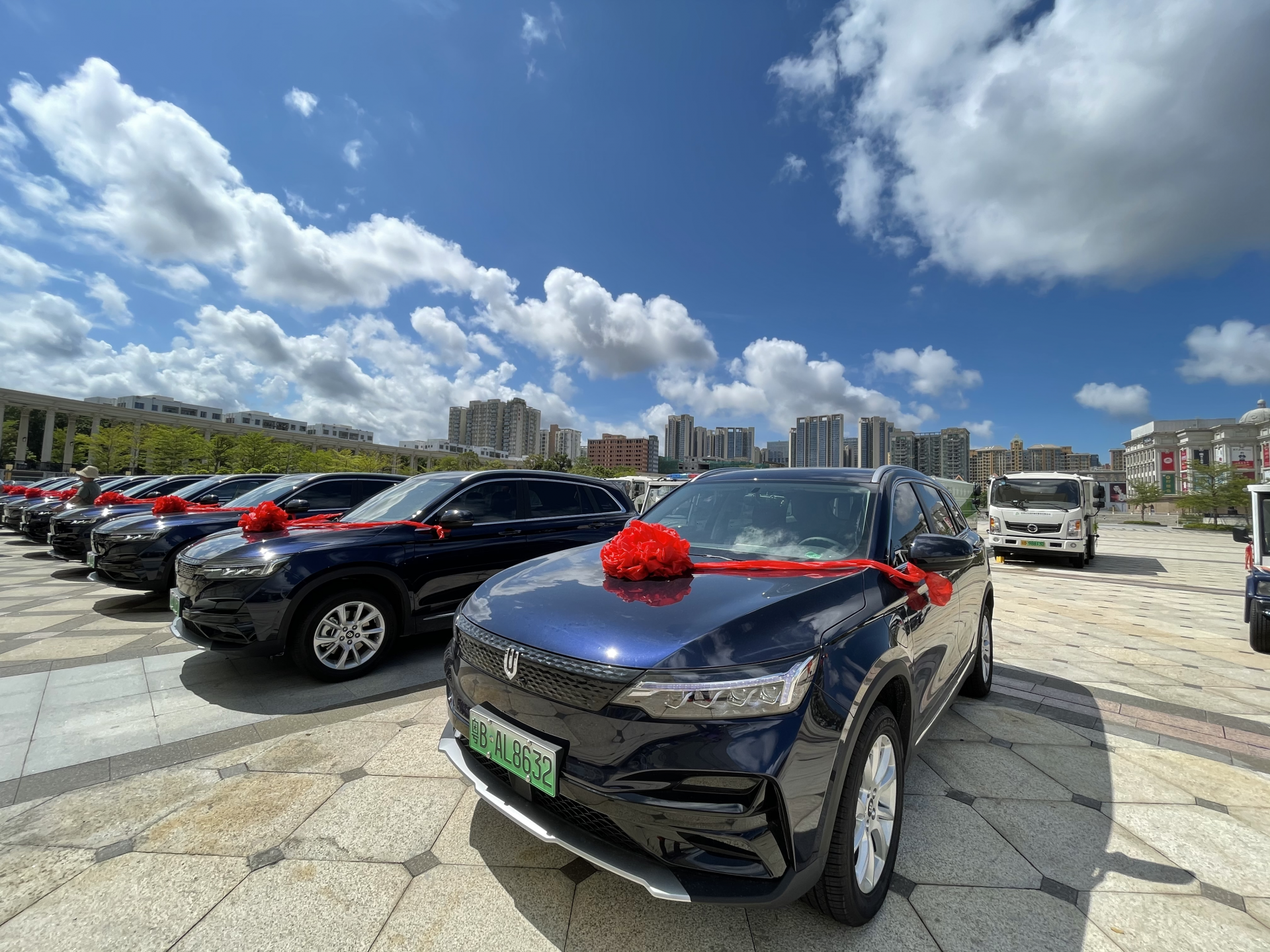 创维汽车走俏市场,一批新车成功交付北控城市服务集团