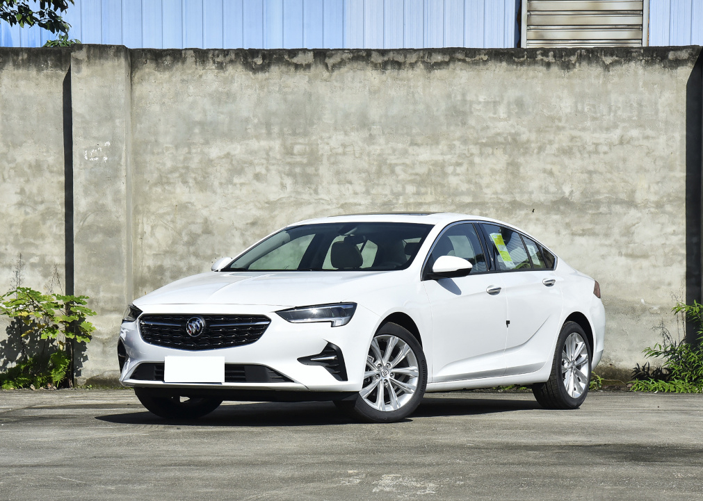 16万选别克君威动力足操控好性价比超高适合年轻人