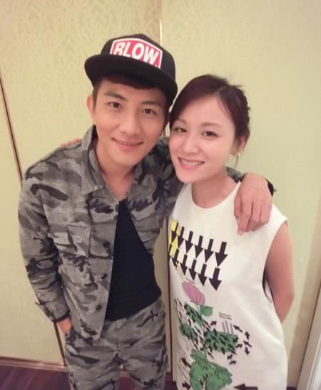 他曾是知名主持人,被称何炅接班人,如今雪藏3年沦为路人无人识|大左